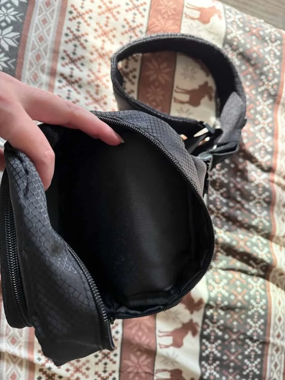 Cabeau On the Go Sling Pack Main Compartment