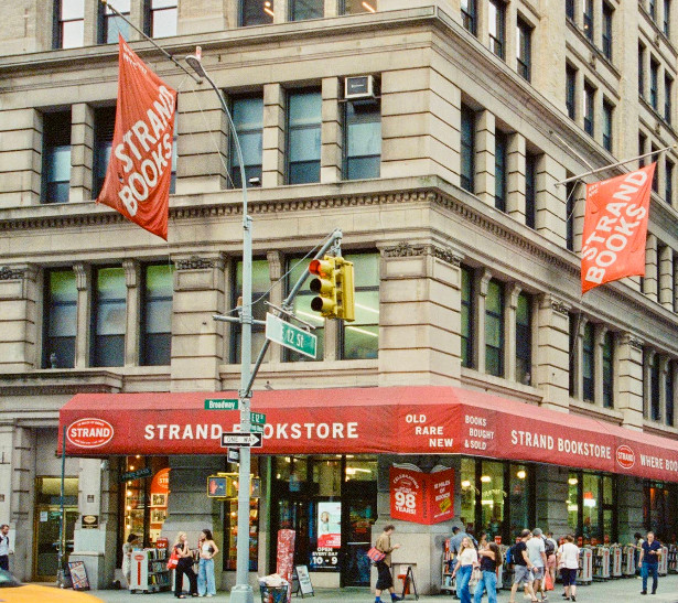 Strand Bookstore (Flagship)